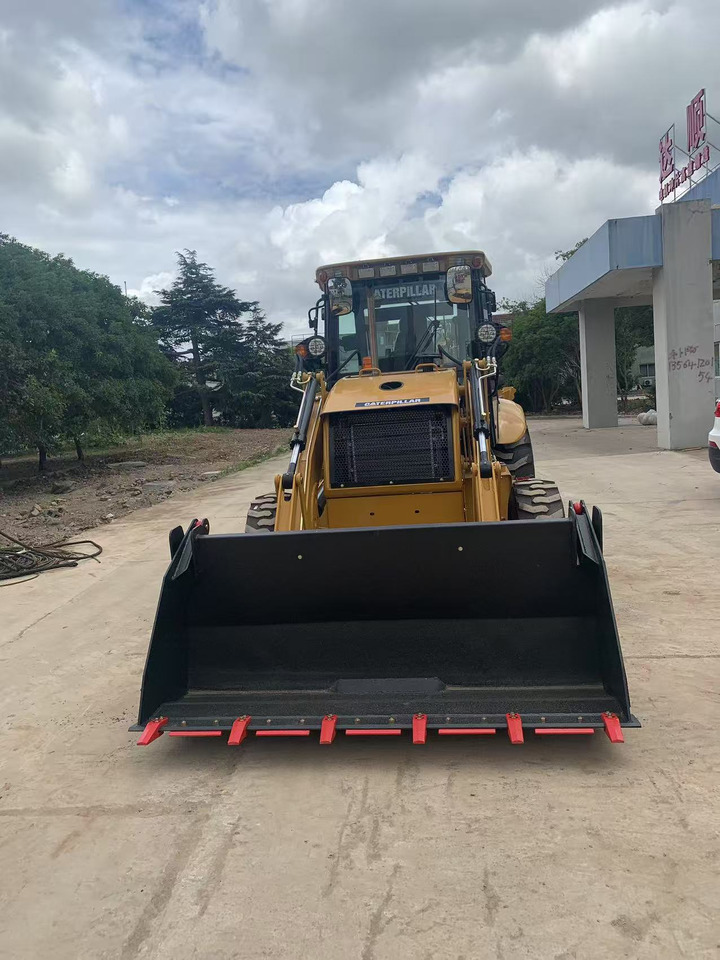 Caterpillar 420F, 420F2 Backhoe Loader with Telescopic Boom - Bager utovarivač: slika 5 Caterpillar 420F, 420F2 Backhoe Loader with Telescopic Boom - Bager utovarivač: slika 5