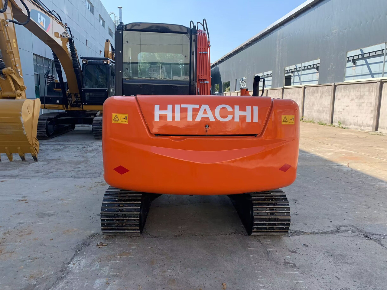 Hitachi Mini Excavator ZX70, ZX75, ZX60 Cheap Excavator Machine - Bager guseničar: slika 4 Hitachi Mini Excavator ZX70, ZX75, ZX60 Cheap Excavator Machine - Bager guseničar: slika 4