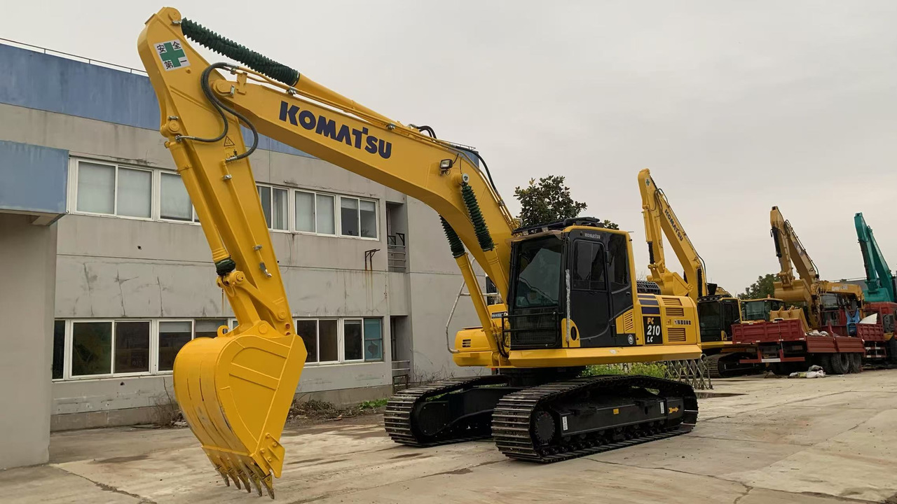Komatsu 21 ton Excavator PC210 Good Price for PNG - Bager guseničar: slika 3 Komatsu 21 ton Excavator PC210 Good Price for PNG - Bager guseničar: slika 3
