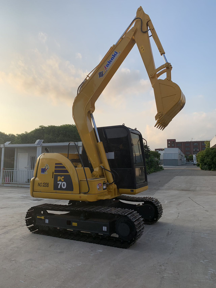 Komatsu Mini Excavator PC70 Japan Origin Good Price - Bager guseničar: slika 2 Komatsu Mini Excavator PC70 Japan Origin Good Price - Bager guseničar: slika 2