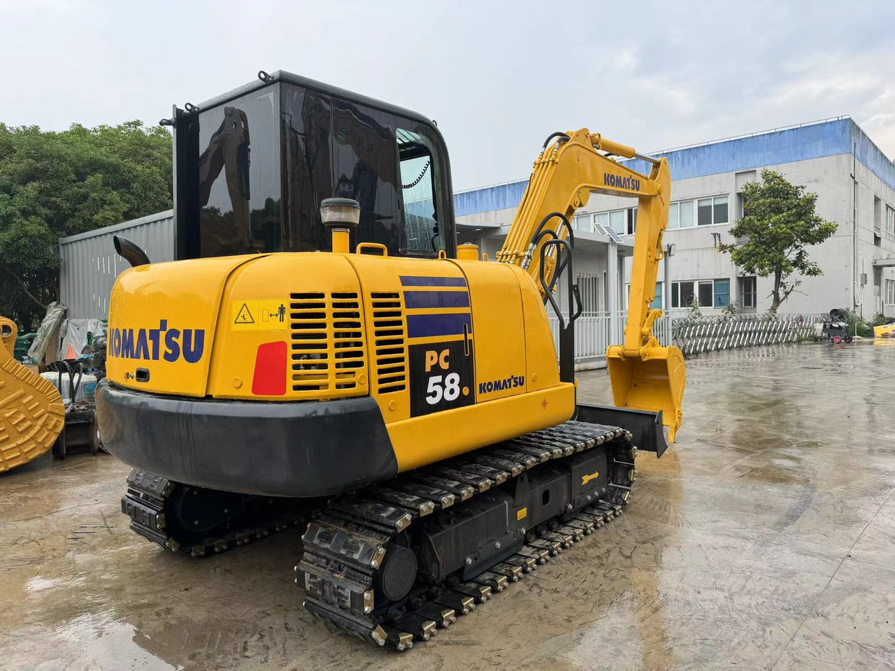 Komatsu PC58, PC56, PC55 Small Excavator With Rubber Tracks - Bager guseničar: slika 5 Komatsu PC58, PC56, PC55 Small Excavator With Rubber Tracks - Bager guseničar: slika 5
