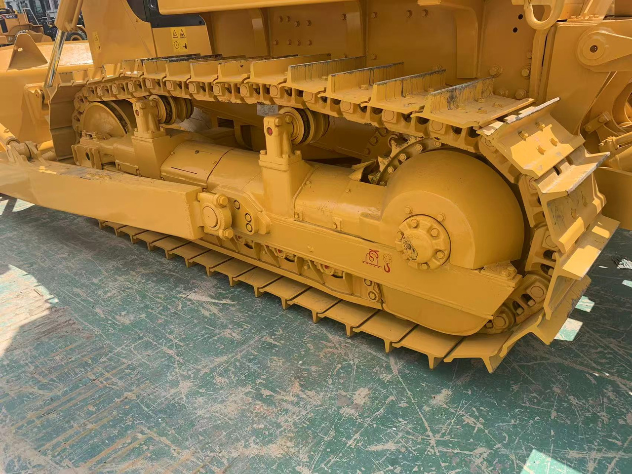 SHANTUI Bulldozer SD22, SD32, SD16 Secondhand Condition - Buldožer: slika 5 SHANTUI Bulldozer SD22, SD32, SD16 Secondhand Condition - Buldožer: slika 5
