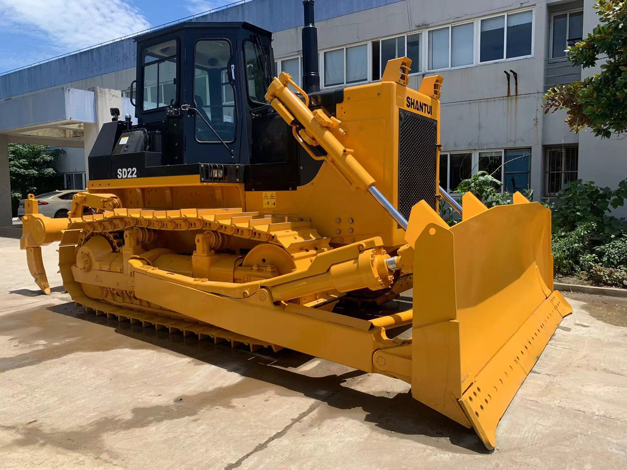 SHANTUI SD22 Bulldozer Good price on Sale - Buldožer: slika 3 SHANTUI SD22 Bulldozer Good price on Sale - Buldožer: slika 3