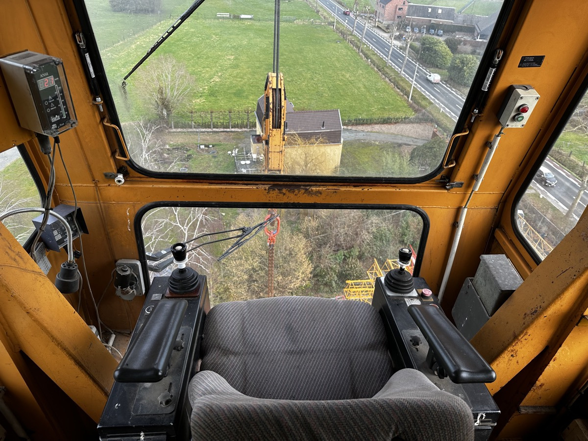 Liebherr LIEBHERR 355 HC-S 20 - Toranjski kran: slika 4 Liebherr LIEBHERR 355 HC-S 20 - Toranjski kran: slika 4