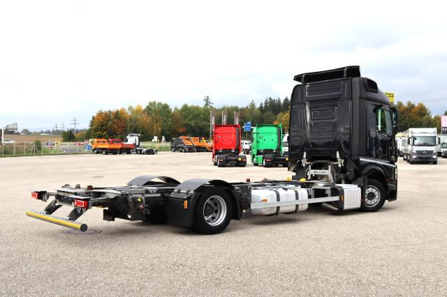 Mercedes-Benz Actros 1842 L nR - Kamion za prevoz kontejnera/ Kamion sa promenjivim sandukom: slika 3 Mercedes-Benz Actros 1842 L nR - Kamion za prevoz kontejnera/ Kamion sa promenjivim sandukom: slika 3