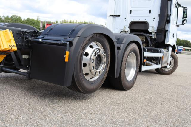 Mercedes-Benz Actros 2543L EXII/EXIII, FL - Kamion sa golom šasijom i zatvorenom kabinom: slika 5 Mercedes-Benz Actros 2543L EXII/EXIII, FL - Kamion sa golom šasijom i zatvorenom kabinom: slika 5