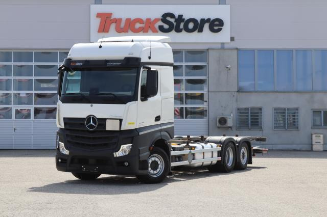 Mercedes-Benz Actros 2545 LL - Kamion za prevoz kontejnera/ Kamion sa promenjivim sandukom: slika 1 Mercedes-Benz Actros 2545 LL - Kamion za prevoz kontejnera/ Kamion sa promenjivim sandukom: slika 1
