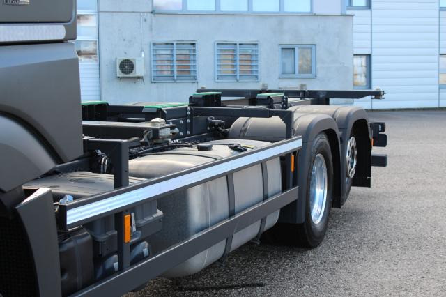 Mercedes-Benz Actros 2552LL ENA - Kamion za prevoz kontejnera/ Kamion sa promenjivim sandukom: slika 3 Mercedes-Benz Actros 2552LL ENA - Kamion za prevoz kontejnera/ Kamion sa promenjivim sandukom: slika 3