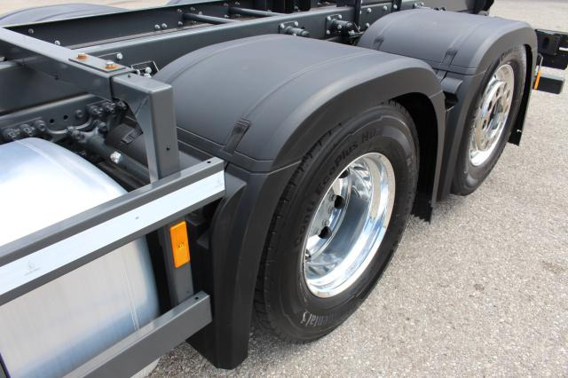 Mercedes-Benz Actros 2563LL LENKACHSE - Kamion za prevoz kontejnera/ Kamion sa promenjivim sandukom: slika 4 Mercedes-Benz Actros 2563LL LENKACHSE - Kamion za prevoz kontejnera/ Kamion sa promenjivim sandukom: slika 4