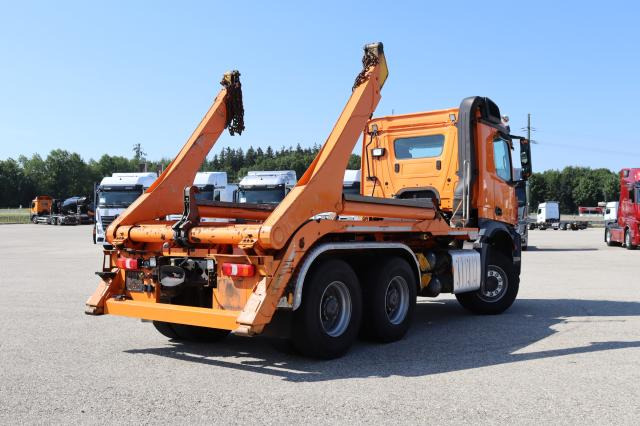 Mercedes-Benz Arocs 3353K ABSETZER - Kamion za utovaranje kontejnera: slika 3 Mercedes-Benz Arocs 3353K ABSETZER - Kamion za utovaranje kontejnera: slika 3