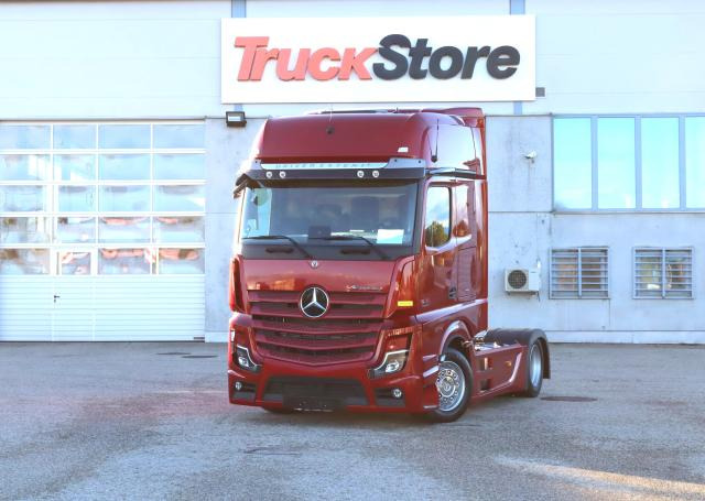 Mercedes-Benz Actros 1853 - Tegljač: slika 1 Mercedes-Benz Actros 1853 - Tegljač: slika 1