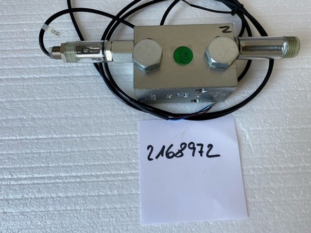 O&K Terex RH120 6030 Distributor 2168972 1466647 534-8601 6003698 4077744 483-2162 6003707 4042723 535-4452 6003699 1457645 533-8229 - Rezervni deo: slika 4 O&K Terex RH120 6030 Distributor 2168972 1466647 534-8601 6003698 4077744 483-2162 6003707 4042723 535-4452 6003699 1457645 533-8229 - Rezervni deo: slika 4