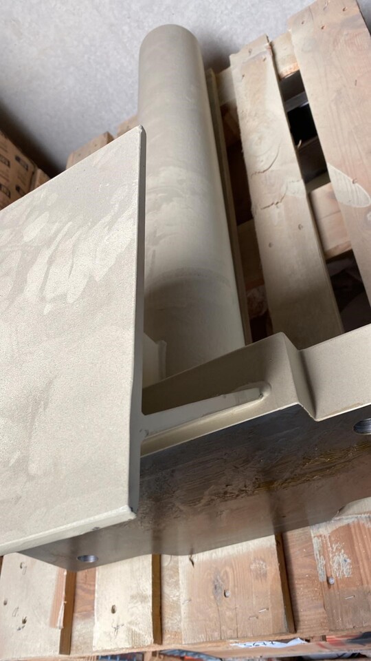 O&K Terex RH30 Spacer piece 3677995 4023964 - Rezervni deo: slika 2 O&K Terex RH30 Spacer piece 3677995 4023964 - Rezervni deo: slika 2