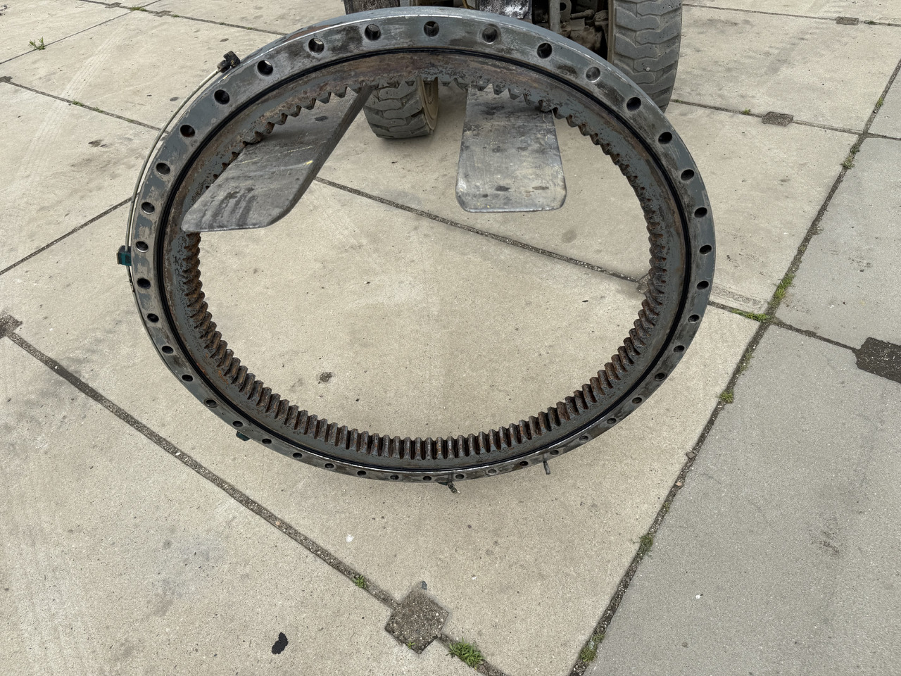 LIEBHERR A314 - Pokretni prsten za Bager: slika 2 LIEBHERR A314 - Pokretni prsten za Bager: slika 2