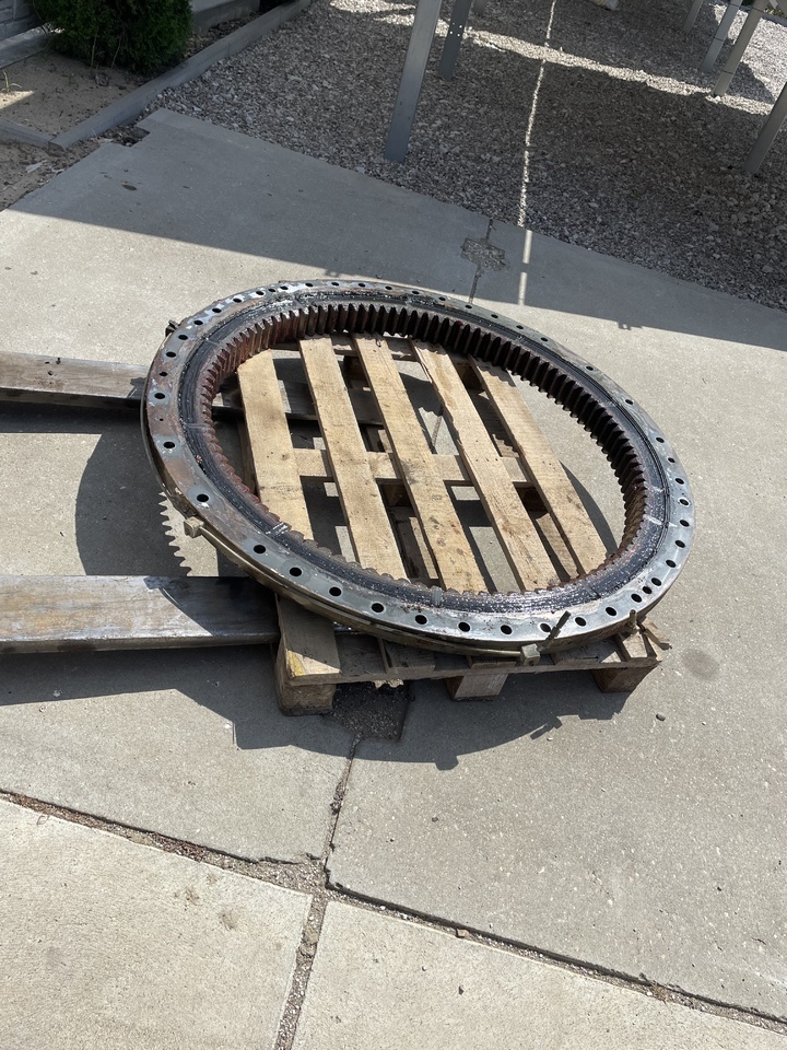 LIEBHERR R906 - Pokretni prsten za Bager: slika 1 LIEBHERR R906 - Pokretni prsten za Bager: slika 1