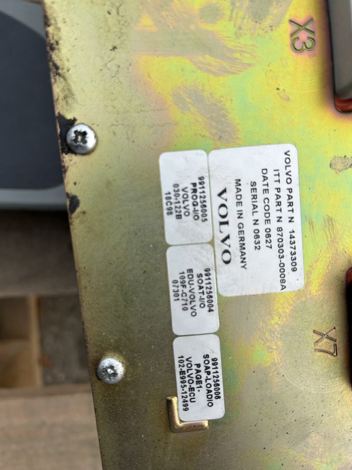 Volvo EW140 - Upravljačka jedinica za Bager točkaš: slika 2 Volvo EW140 - Upravljačka jedinica za Bager točkaš: slika 2