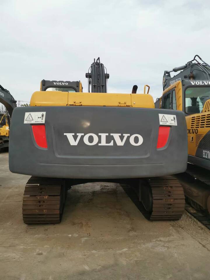 Volvo EC210B - Bager guseničar: slika 5 Volvo EC210B - Bager guseničar: slika 5