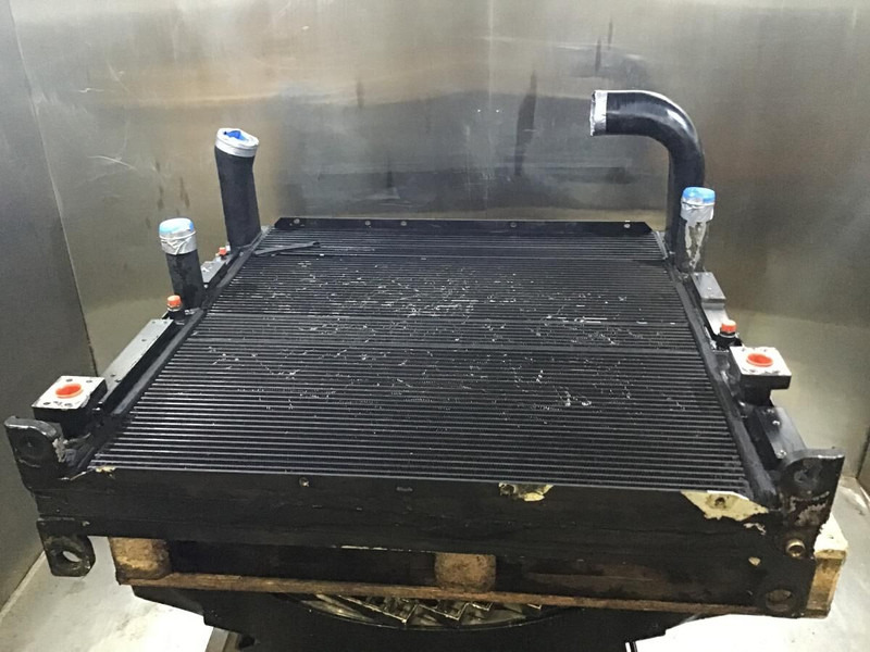 Liebherr COMBINED RADIATOR - Radijator: slika 1 Liebherr COMBINED RADIATOR - Radijator: slika 1