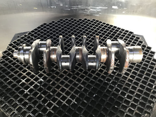 Liebherr Crankshaft D934S - Radilica: slika 4 Liebherr Crankshaft D934S - Radilica: slika 4