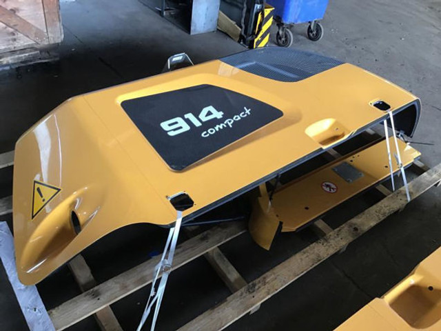 Liebherr Engine Bonnet - Hauba: slika 4 Liebherr Engine Bonnet - Hauba: slika 4