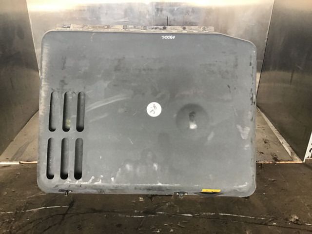 Liebherr Engine Hood - Hauba: slika 1 Liebherr Engine Hood - Hauba: slika 1