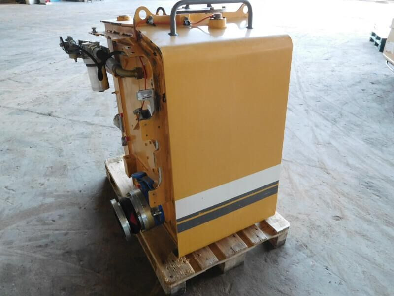 Liebherr - Hidraulični rezervoar: slika 1 Liebherr - Hidraulični rezervoar: slika 1