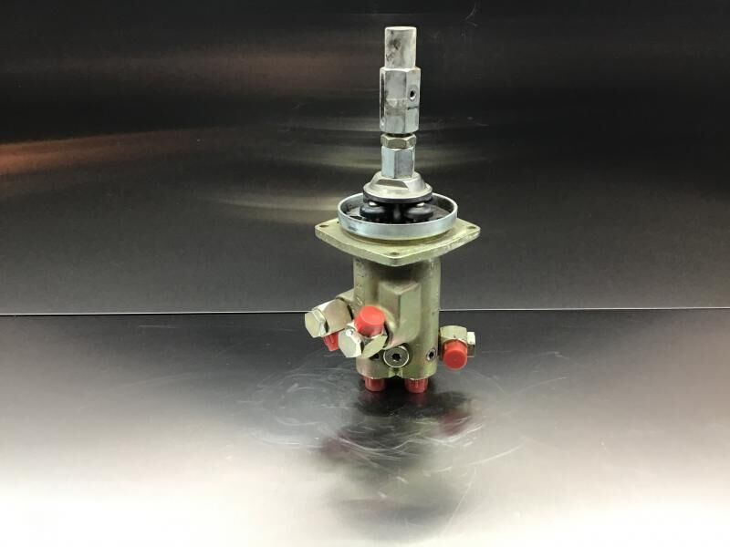 Liebherr Pilot Control Unit - Ručica menjača: slika 2 Liebherr Pilot Control Unit - Ručica menjača: slika 2