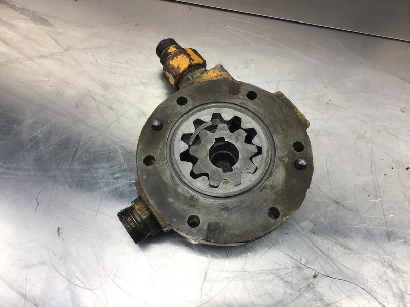 Liebherr R912 KHD ENGINE - Hidraulična pumpa: slika 2 Liebherr R912 KHD ENGINE - Hidraulična pumpa: slika 2