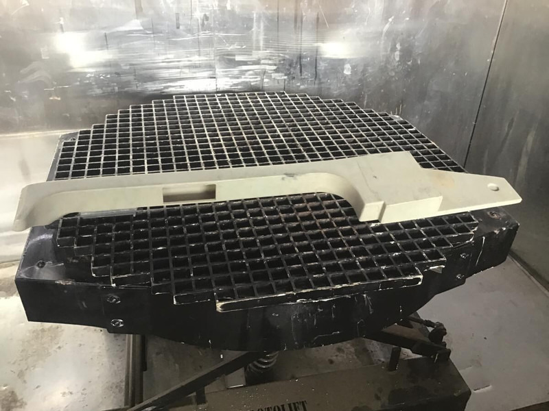 Liebherr R914STD / R914HDSL / R914B / R914 EW / R904 / R924 B / R934 / R934B / R954B / R964B / R974B / R974 - Usisna cev: slika 3 Liebherr R914STD / R914HDSL / R914B / R914 EW / R904 / R924 B / R934 / R934B / R954B / R964B / R974B / R974 - Usisna cev: slika 3