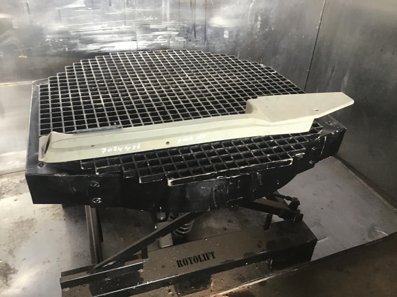 Liebherr R914STD / R914HDSL / R914B / R914 EW / R904 / R924 B / R934 / R934B / R954B / R964B / R974B / R974 - Usisna cev: slika 1 Liebherr R914STD / R914HDSL / R914B / R914 EW / R904 / R924 B / R934 / R934B / R954B / R964B / R974B / R974 - Usisna cev: slika 1