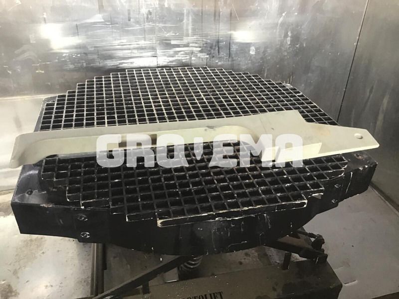 Liebherr R914STD / R914HDSL / R914B / R914 EW / R904 / R924 B / R934 / R934B / R954B / R964B / R974B / R974 - Usisna cev: slika 3 Liebherr R914STD / R914HDSL / R914B / R914 EW / R904 / R924 B / R934 / R934B / R954B / R964B / R974B / R974 - Usisna cev: slika 3