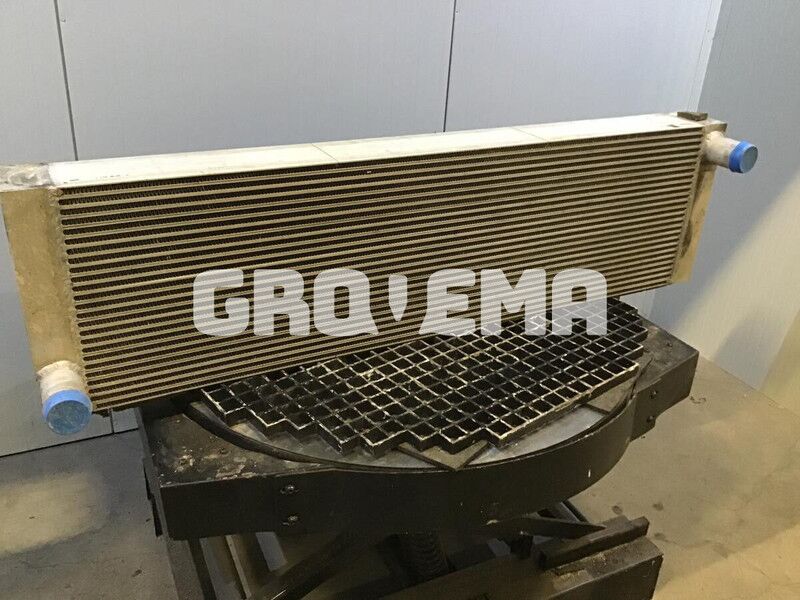 Liebherr R946 LC / R946 LC-V / R946 NLC / R946 S-HD - Radijator: slika 1 Liebherr R946 LC / R946 LC-V / R946 NLC / R946 S-HD - Radijator: slika 1