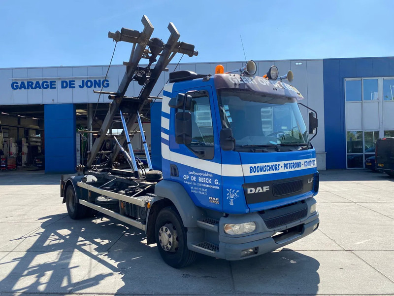 DAF LF 55.220 / Cable System / Manual / Euro 3 - Kamion sa kablovskim sistemom: slika 3 DAF LF 55.220 / Cable System / Manual / Euro 3 - Kamion sa kablovskim sistemom: slika 3