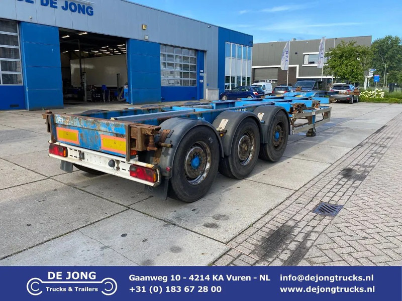 Renders Container chassis / Mercedes + Disc / 1x Lift Axle / 1x Extendable - Poluprikolica za prevoz kontejnera/ Poluprikolica sa promenjivim sandukom: slika 1 Renders Container chassis / Mercedes + Disc / 1x Lift Axle / 1x Extendable - Poluprikolica za prevoz kontejnera/ Poluprikolica sa promenjivim sandukom: slika 1
