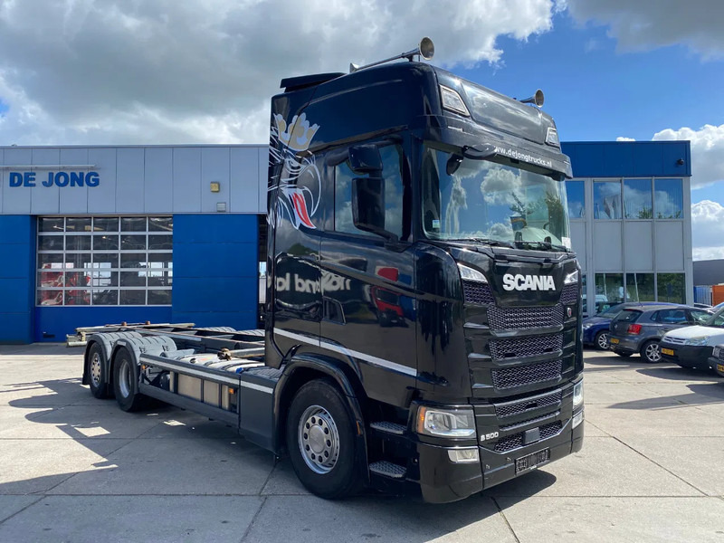 Scania S500 NGS BDF / Retarder / 6x2 / 2x Tank - Kamion za prevoz kontejnera/ Kamion sa promenjivim sandukom: slika 3 Scania S500 NGS BDF / Retarder / 6x2 / 2x Tank - Kamion za prevoz kontejnera/ Kamion sa promenjivim sandukom: slika 3