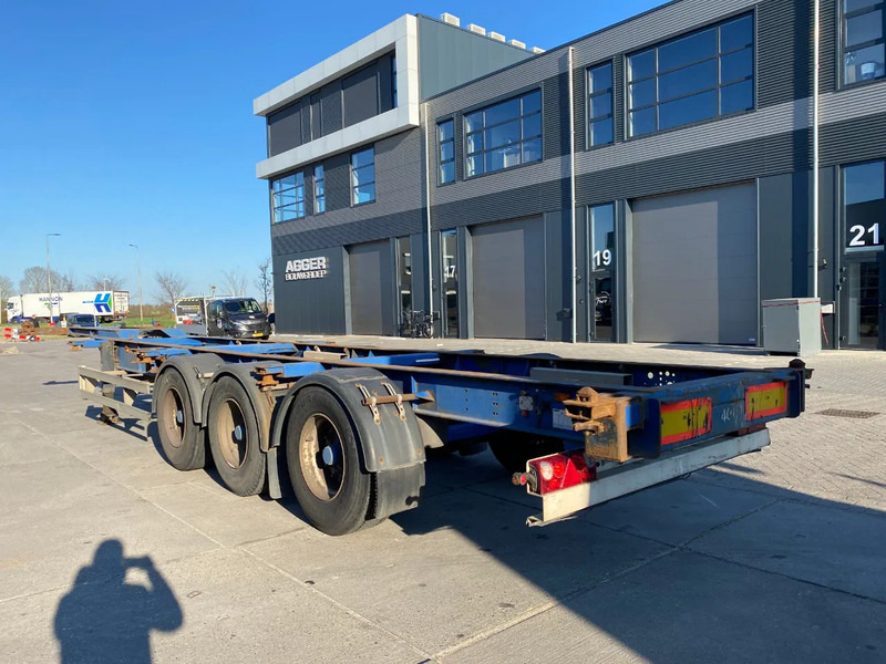 TURBO'S HOET 40 FT / BPW + Disc / 1x Lift Axle / 4690 KG! - Poluprikolica za prevoz kontejnera/ Poluprikolica sa promenjivim sandukom: slika 3 TURBO'S HOET 40 FT / BPW + Disc / 1x Lift Axle / 4690 KG! - Poluprikolica za prevoz kontejnera/ Poluprikolica sa promenjivim sandukom: slika 3
