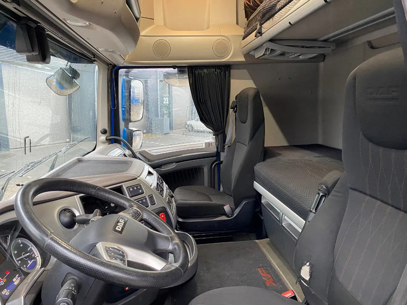 Tegljač DAF XF 106.480 SSC / Full spoilers / Retarder / Stand Airco / Hydraulic: slika 7