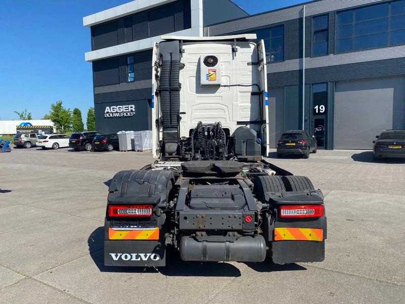Volvo FH 13.500 Globetrotter / Full Spoilers / Stand Airco / Hydraulic - Tegljač: slika 5 Volvo FH 13.500 Globetrotter / Full Spoilers / Stand Airco / Hydraulic - Tegljač: slika 5