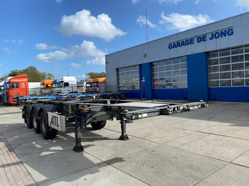 Van Hool Tank chassis / ADR / BPW + DISC / 20-30 FT - Poluprikolica za prevoz kontejnera/ Poluprikolica sa promenjivim sandukom: slika 5 Van Hool Tank chassis / ADR / BPW + DISC / 20-30 FT - Poluprikolica za prevoz kontejnera/ Poluprikolica sa promenjivim sandukom: slika 5