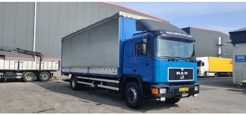 MAN 18.272 Erhel Hydris Lift + Dakspoiler - Kamion sa ceradom: slika 3 MAN 18.272 Erhel Hydris Lift + Dakspoiler - Kamion sa ceradom: slika 3