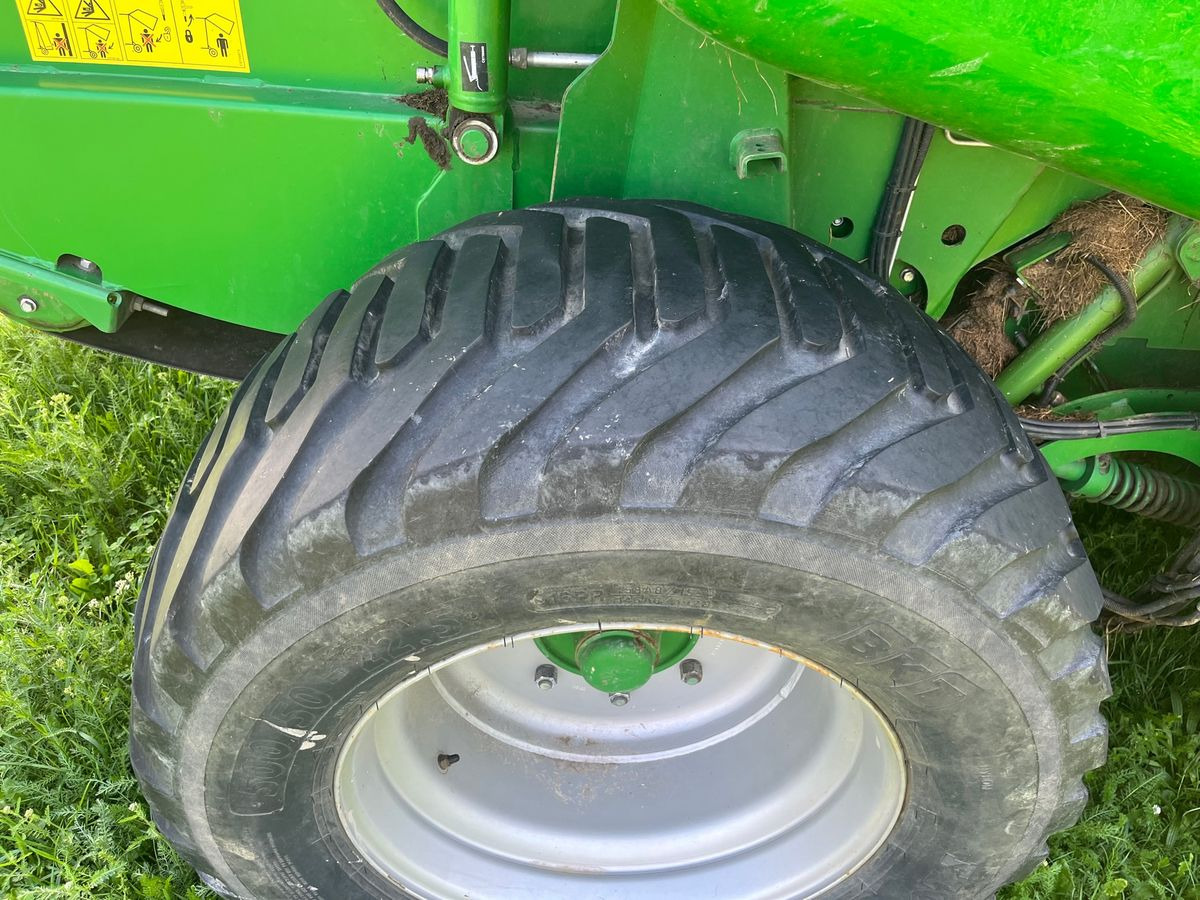 McHale V660 - Balirka za okrugle bale: slika 5 McHale V660 - Balirka za okrugle bale: slika 5