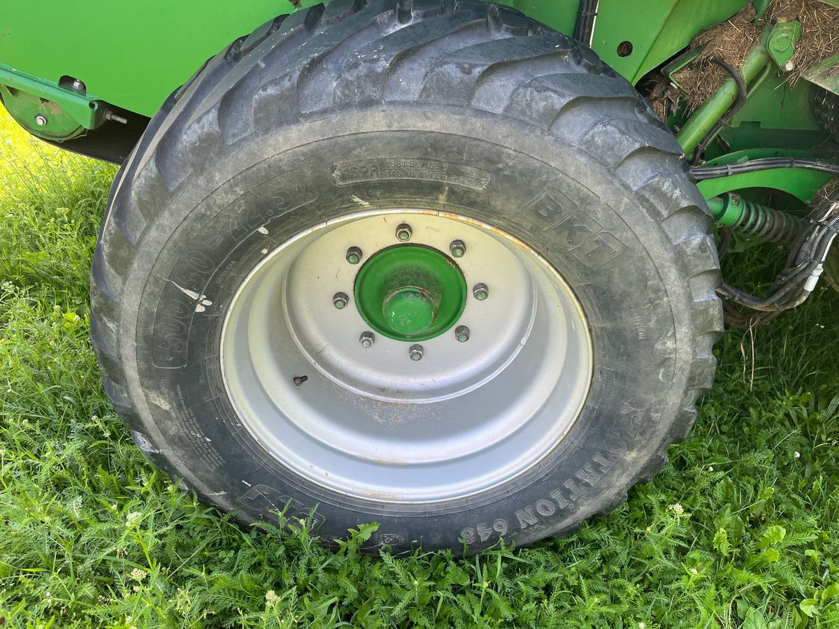 McHale V660 - Balirka za okrugle bale: slika 4 McHale V660 - Balirka za okrugle bale: slika 4