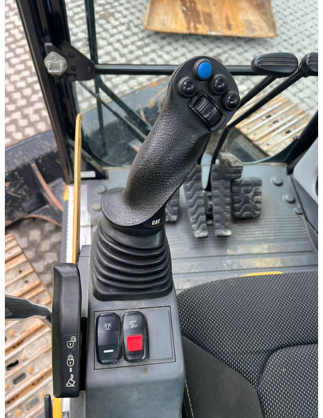 Bager guseničar Cat 315: slika 17 Bager guseničar Cat 315: slika 17