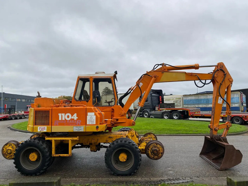 Atlas 1104 - Bager: slika 1 Atlas 1104 - Bager: slika 1