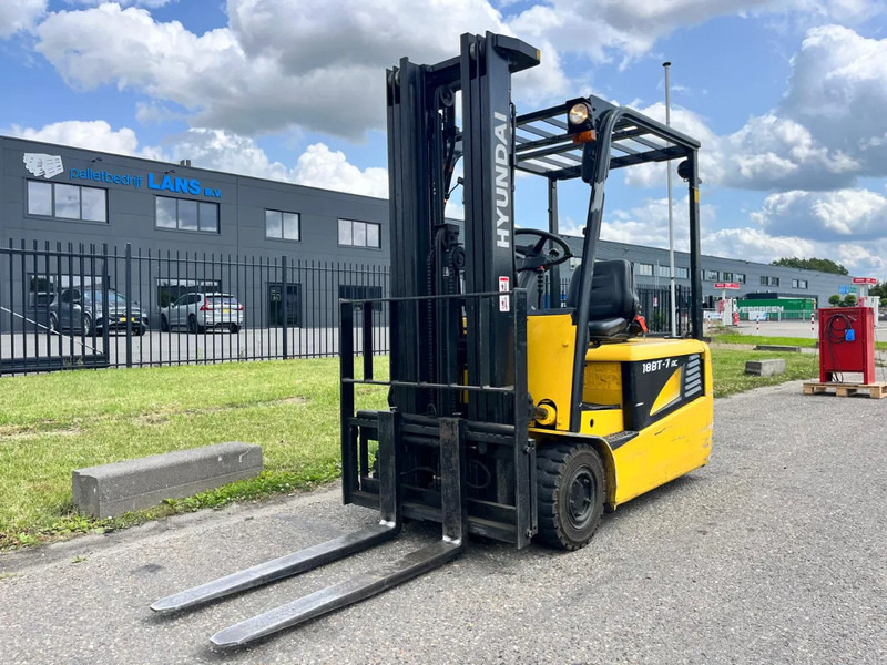 Hyundai 18BT-7 - Električni viljuškar: slika 4 Hyundai 18BT-7 - Električni viljuškar: slika 4