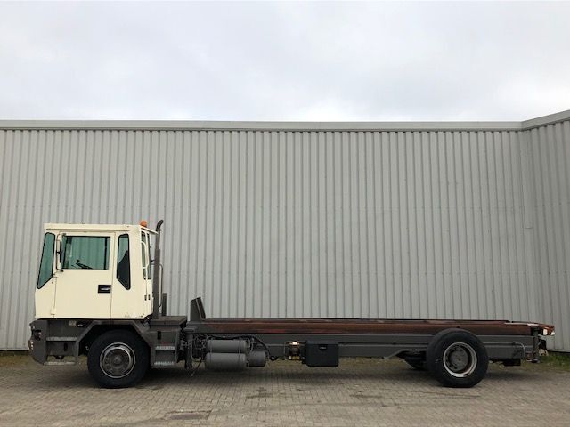 Terberg TT20 Body Carrier - Terminalni traktor: slika 3 Terberg TT20 Body Carrier - Terminalni traktor: slika 3