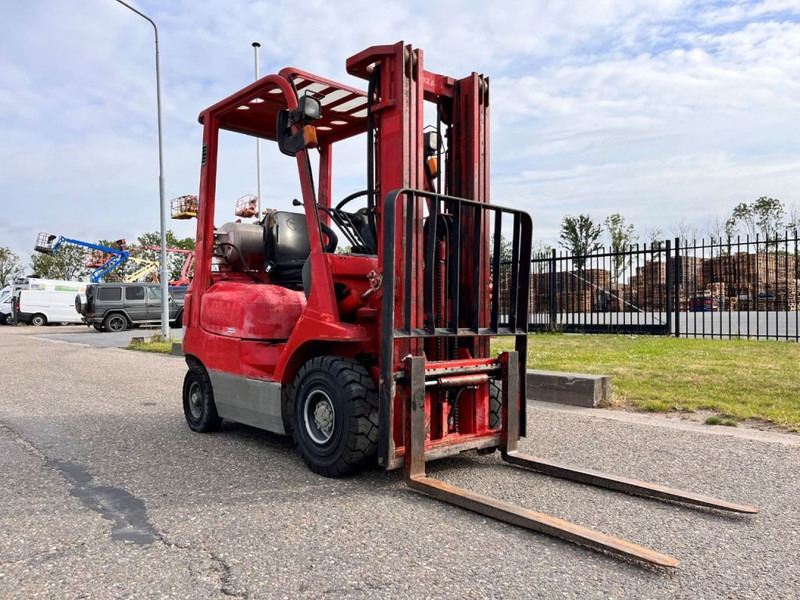 Toyota 42- 7FGF15 - Gasni viljuškar: slika 3 Toyota 42- 7FGF15 - Gasni viljuškar: slika 3