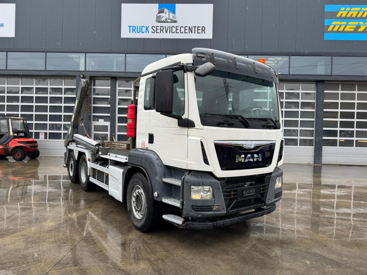 MAN TGS 28.440 6x2 UT GIGANT - Kamion za utovaranje kontejnera: slika 3 MAN TGS 28.440 6x2 UT GIGANT - Kamion za utovaranje kontejnera: slika 3