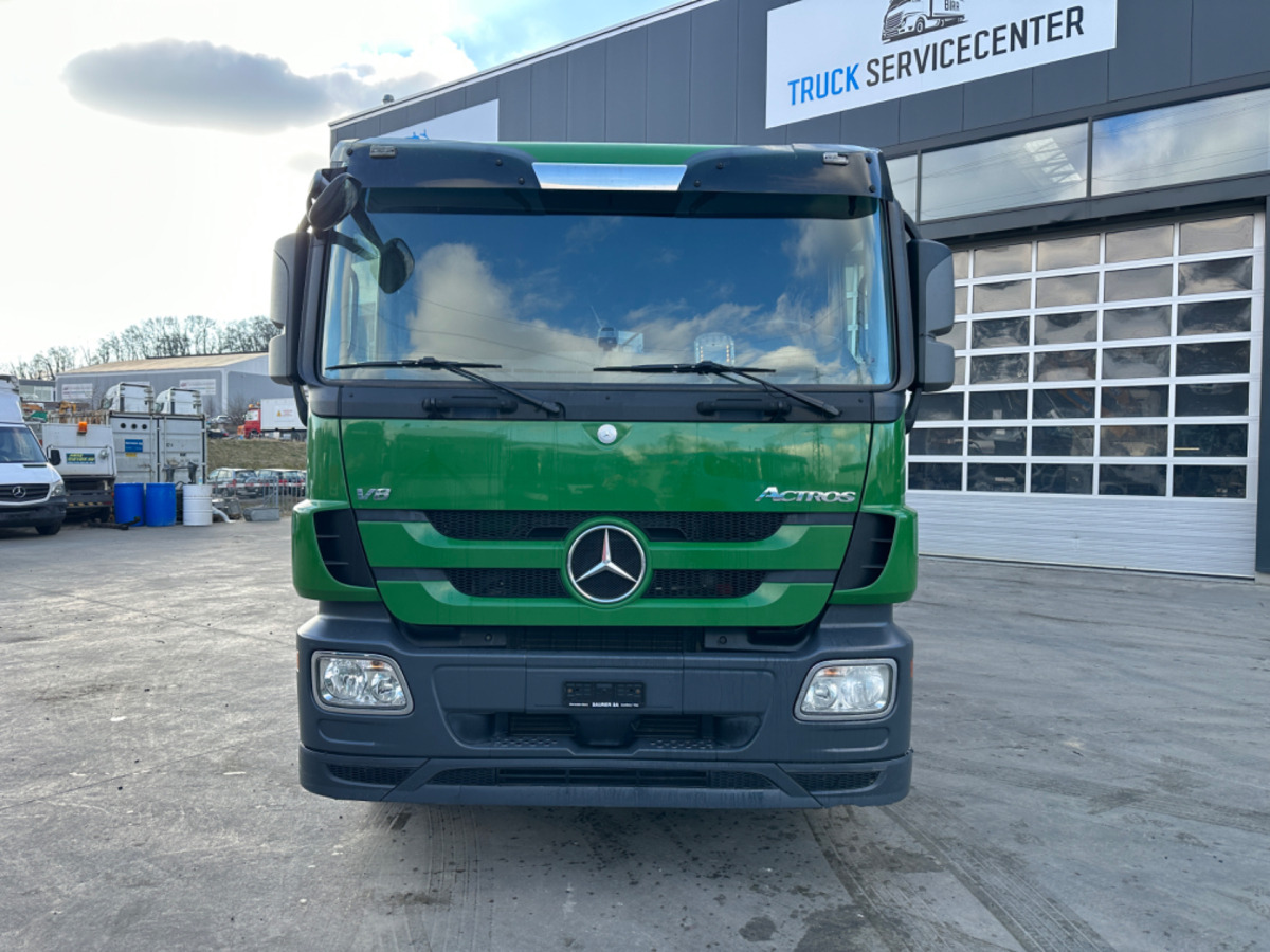 MERCEDES 2551 V8 6x2 Fassi 185-5 Bj.2020 - Istovarivač, Kamion sa dizalicom: slika 2 MERCEDES 2551 V8 6x2 Fassi 185-5 Bj.2020 - Istovarivač, Kamion sa dizalicom: slika 2