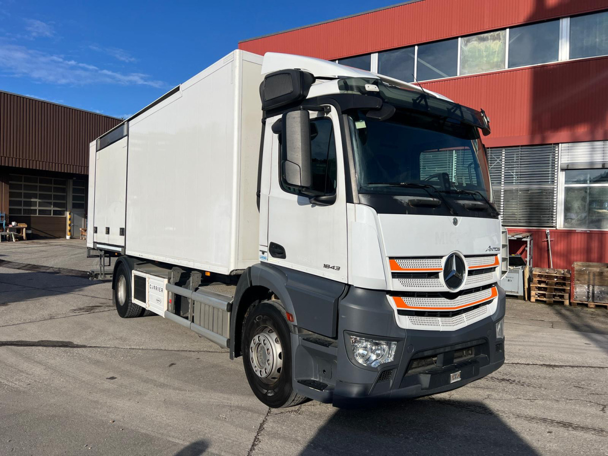 MERCEDES 4x Antos 1843 4x2 Kühler - Hladnjača: slika 3 MERCEDES 4x Antos 1843 4x2 Kühler - Hladnjača: slika 3